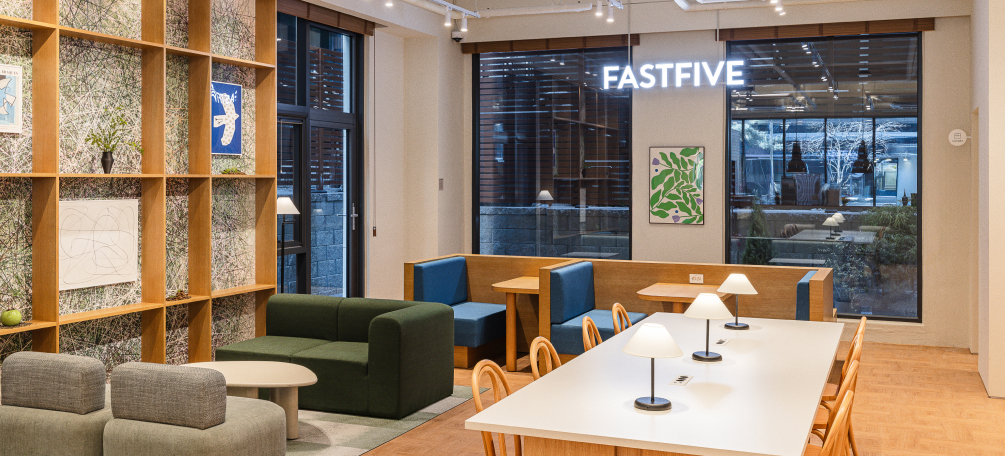 밝은 분위기의 서초동 신축 오피스